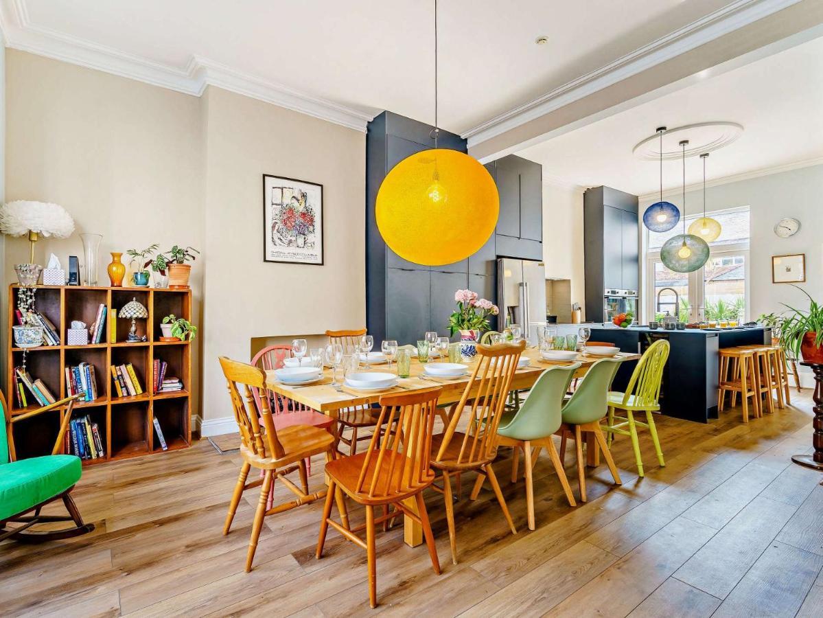 6 Bed In 87398